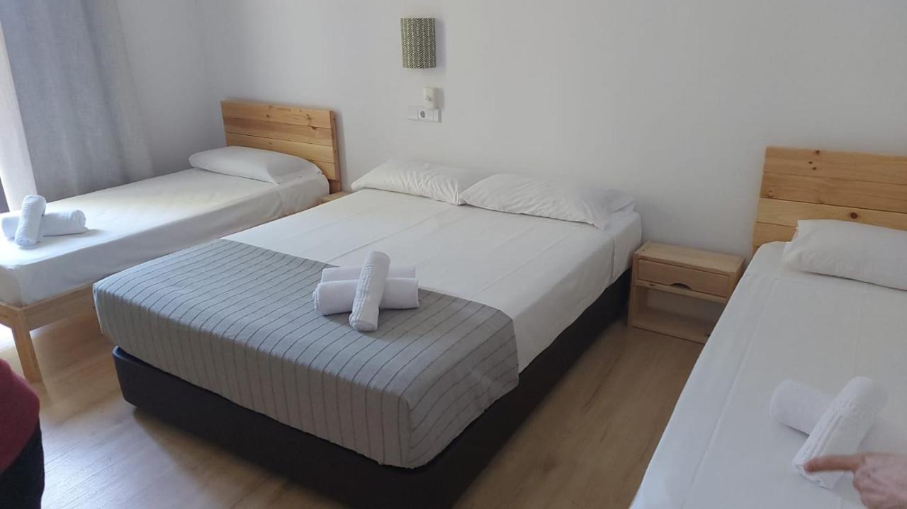 Hostal Andrea Sol Madrid Exterior photo